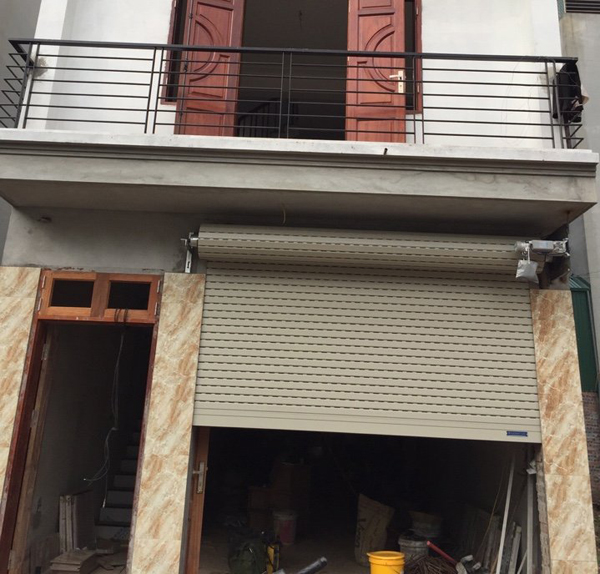 Lắp Cửa Cuốn Tại Nhà Có Lâu Không?